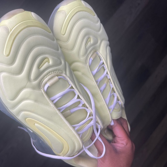 Nike Air Max - Picture 2 of 6